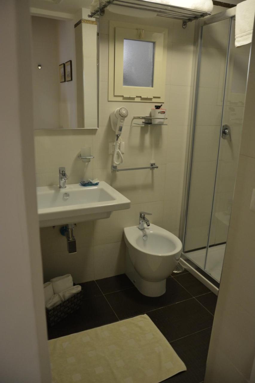 Dimora Megaride Bed & Breakfast Napoli Dış mekan fotoğraf