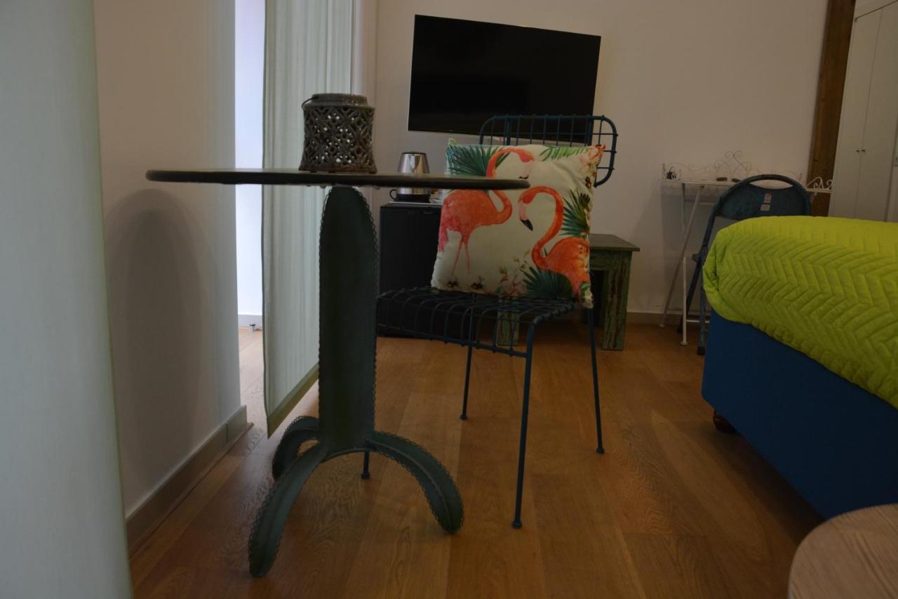 Dimora Megaride Bed & Breakfast Napoli Dış mekan fotoğraf