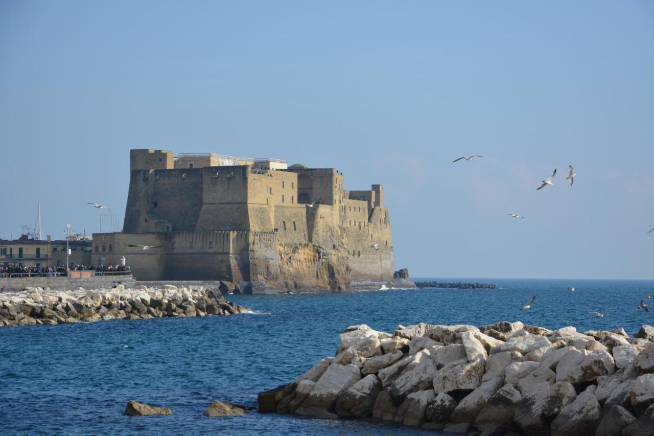 Dimora Megaride Bed & Breakfast Napoli Dış mekan fotoğraf