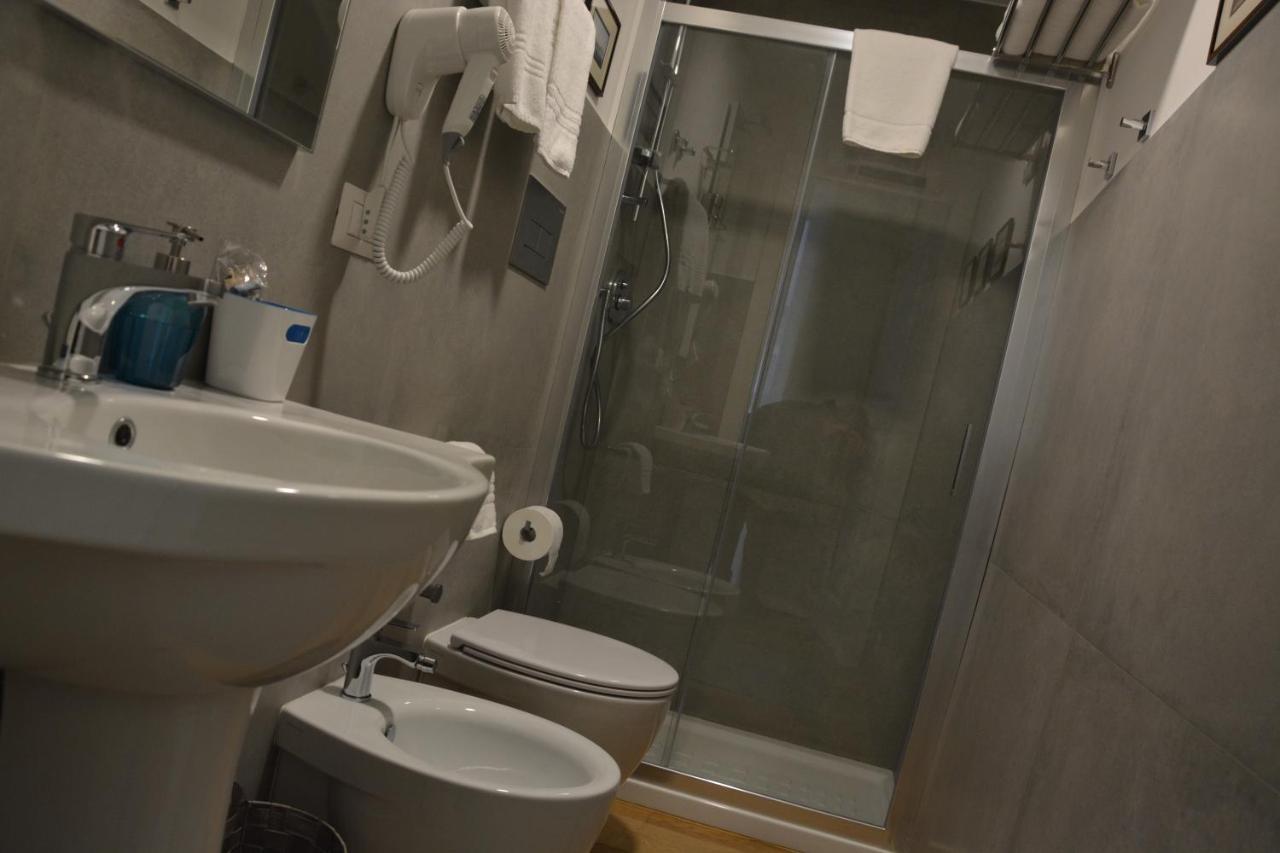Dimora Megaride Bed & Breakfast Napoli Dış mekan fotoğraf